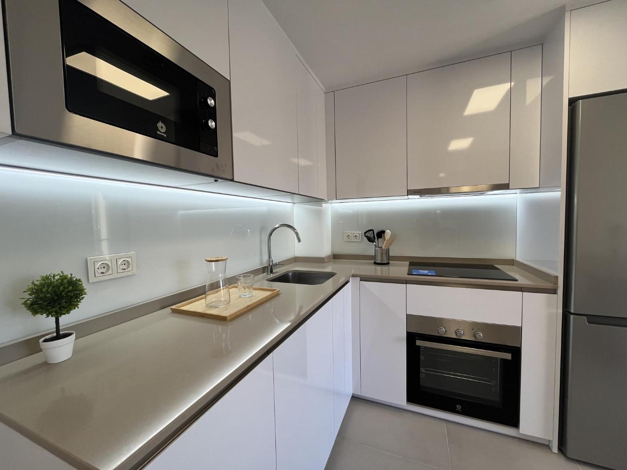 Boliches Design Air C Wifi Andra Apartment *